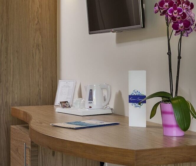 수피리어 룸 풀장 전망, Giannoulis – Santa Marina Beach