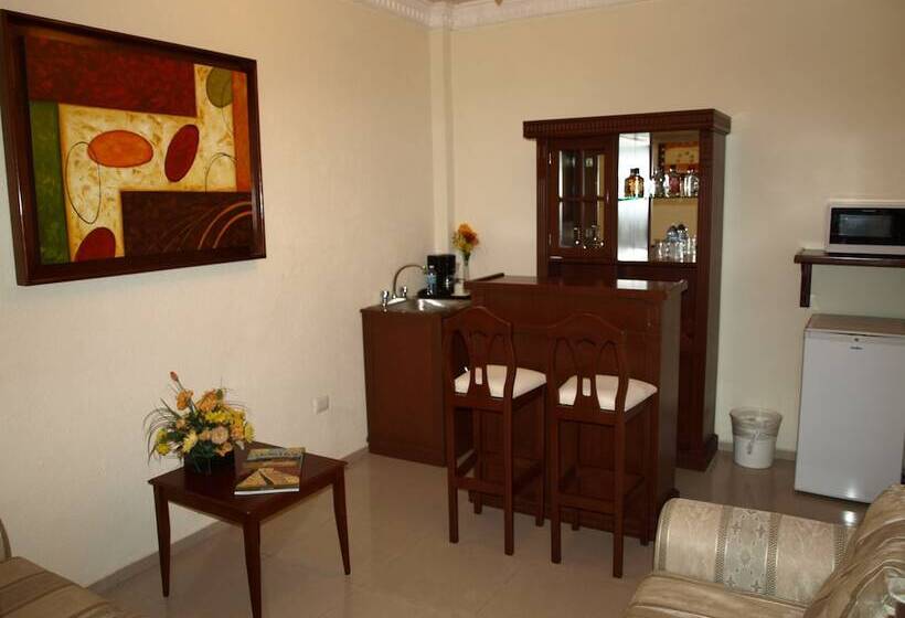 סוויטת ג'וניור, Gran Real Yucatan