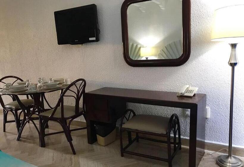 シニアスイート, Ixtapa Palace