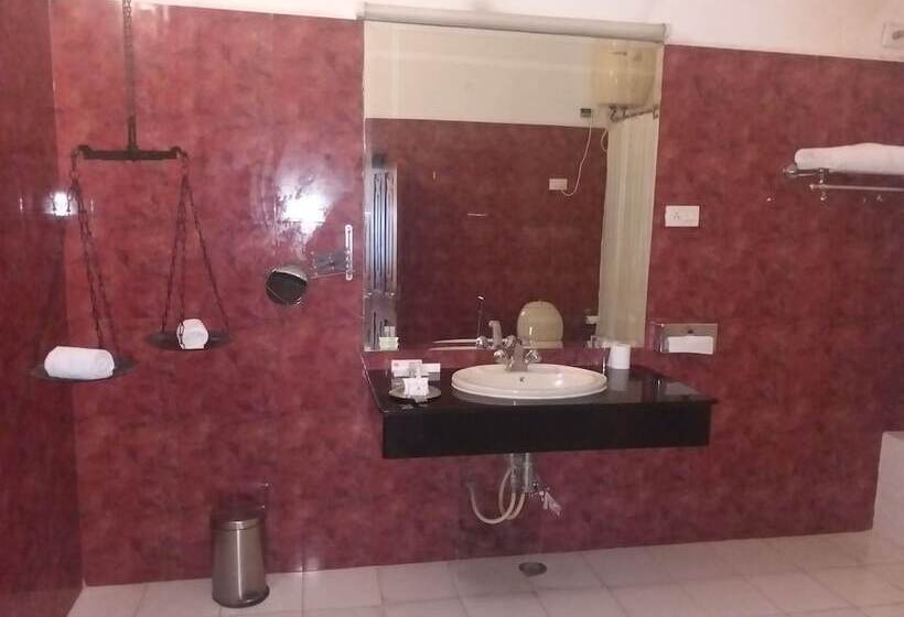 سوییت لوکس, Jayamahal Palace