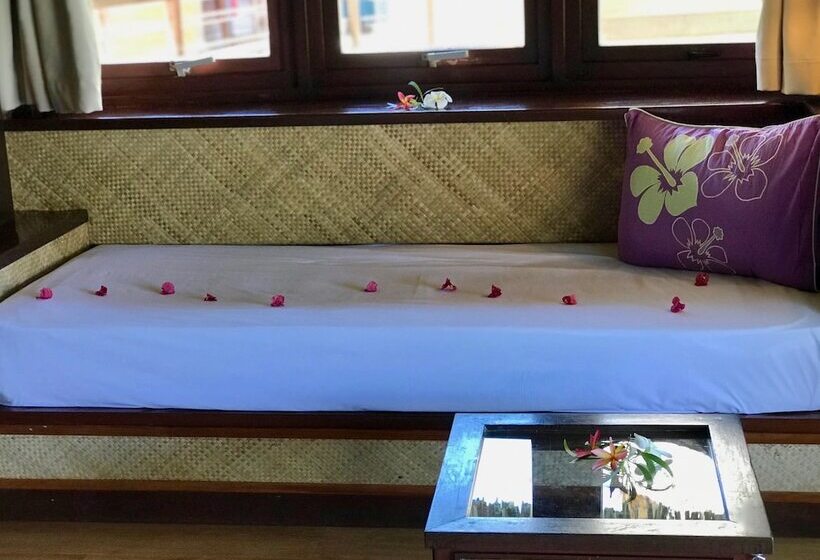 Standard Bungalow, Maitai Bora Bora