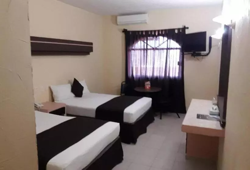 اتاق استاندارد, Miramar Inn