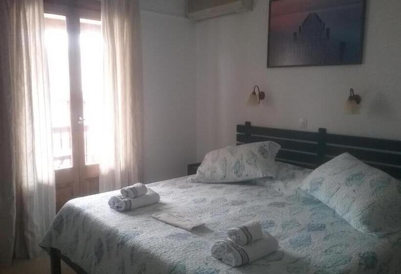 스탠다드 룸, Mouria