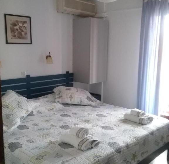 스탠다드 트리플 룸, Mouria