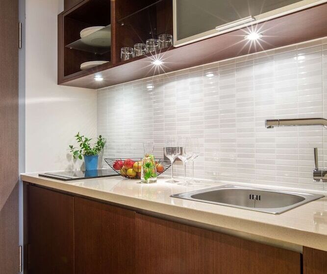 سوئیت با چشمانداز, Radisson Blu Hotel, Hamburg Airport