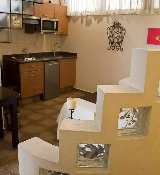 سوییت لوکس, Suites Sofia