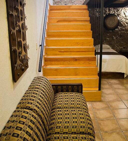 سوییت سوپریور, Suites Sofia