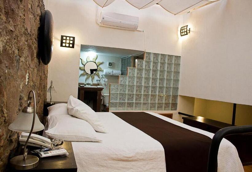 سوییت سوپریور, Suites Sofia