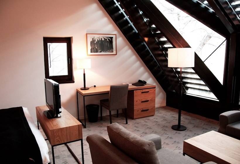 行政房间, The Granary  La Suite