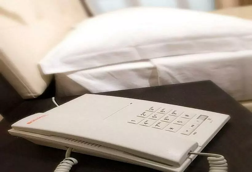 اتاق اکونومی, Suite Hotel Elite