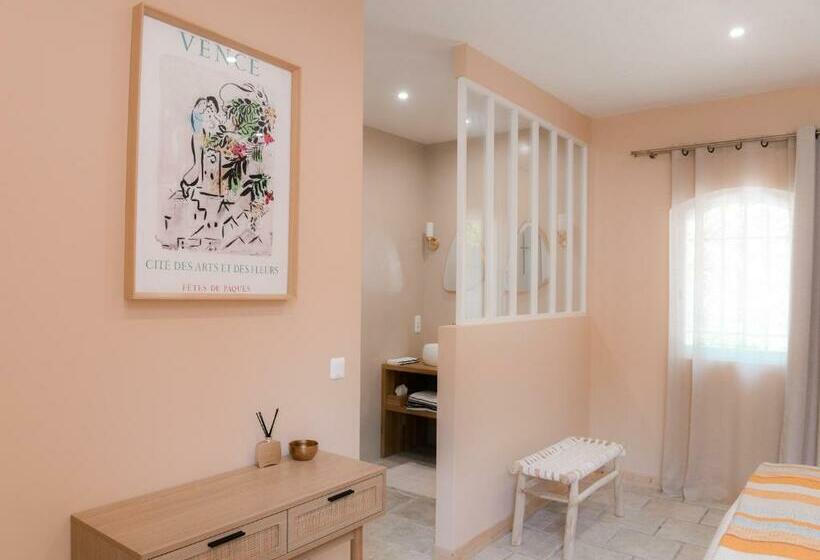 غرفة ديلوكس سرير كينج, La Parenthèse De Marie