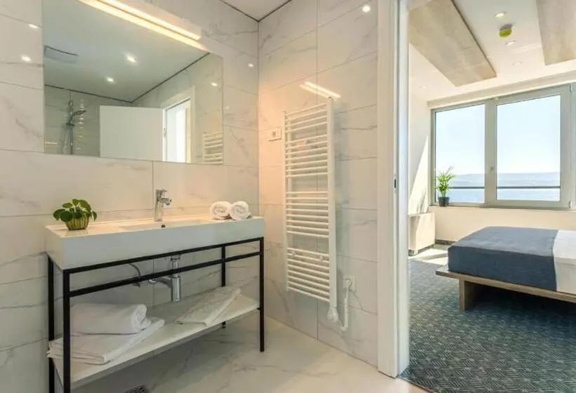 Suite Deluxe, Saint Hildegard