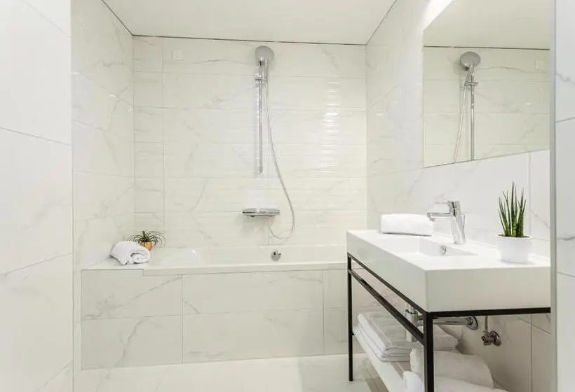 Suite con Terraza, Saint Hildegard