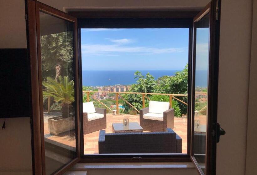 スタンダードルーム, Mammacristina