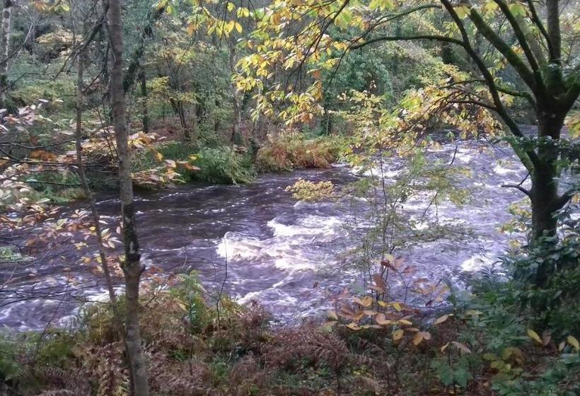 غرفة قياسية ثلاثية, Les Deux Rivieres   Chambres & Table D Hôtes