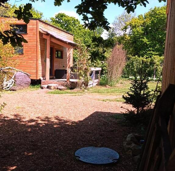 خانه 1 خوابه, Nuit Insolite Lovelit Val André