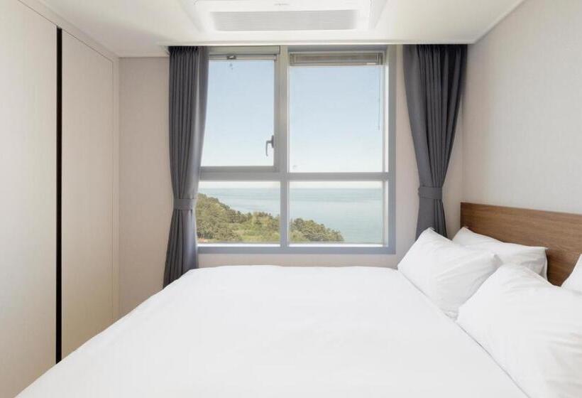 Люкс, Donghae Oceancity Residence