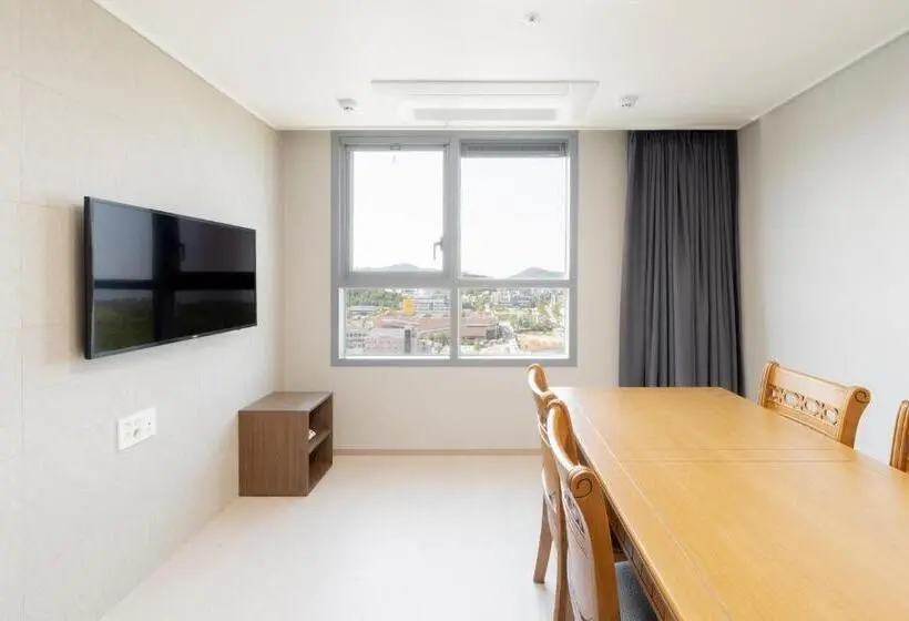 Deluxe-sviitti, Donghae Oceancity Residence