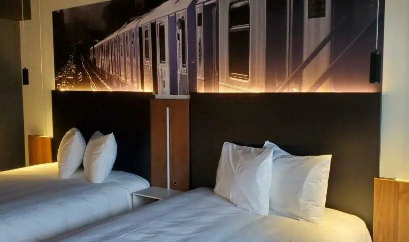 デラックスルーム, Grand Times Hotel Laval Centropolis