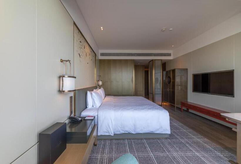 Стандартный Номер Кровать Кинг, Hualuxe Xi An Chanba, An Ihg