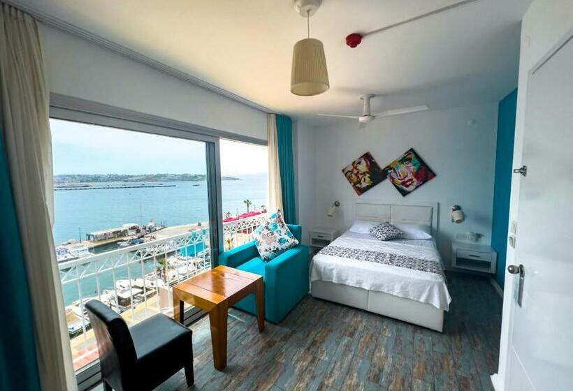 غرفة قياسية سرير كينج, Larimar Hotel Cesme