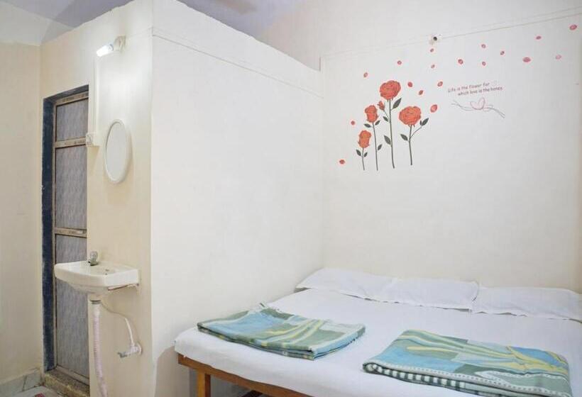 디럭스 룸, Mm Cottage Near Mandir Road