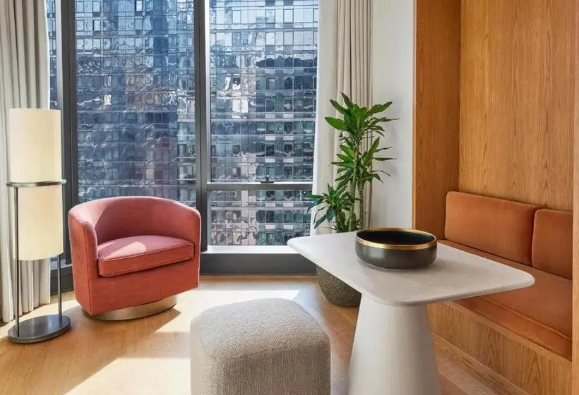 استودیوی استاندارد, Pendry Manhattan West