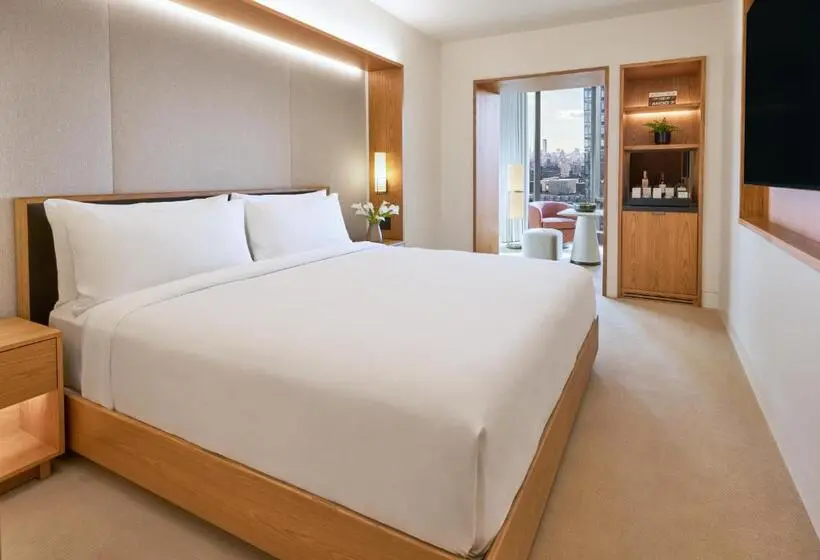 استودیوی استاندارد, Pendry Manhattan West