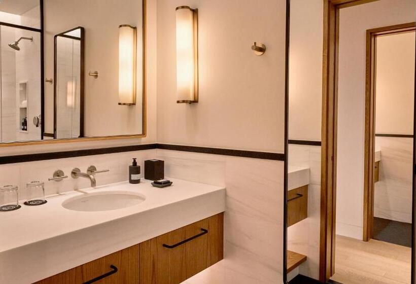 Quarto Estandar com Vistas, Pendry Manhattan West