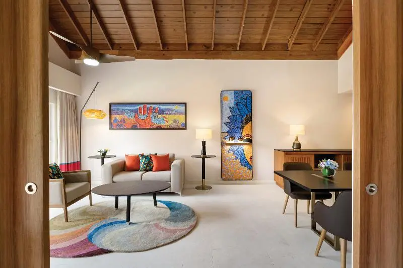 اتاق لوکس با تخت بزرگ, Pendry Manhattan West