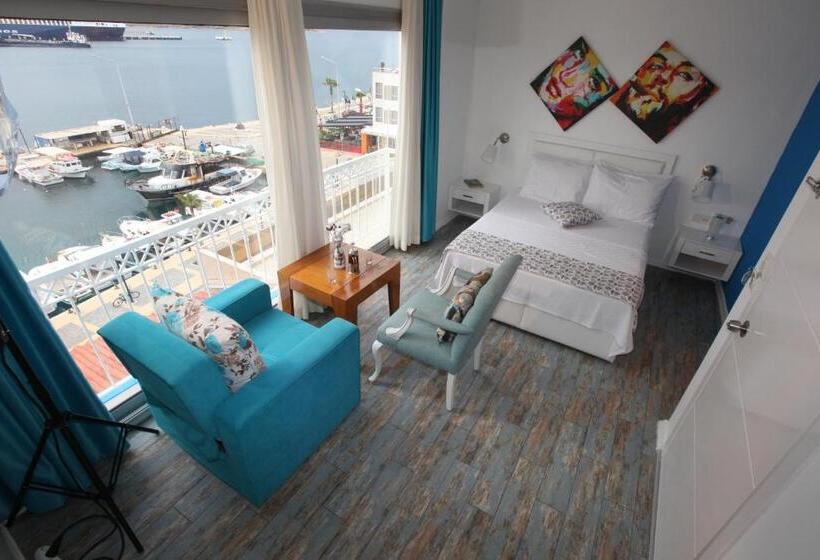 غرفة قياسية سرير كينج, Larimar Hotel Cesme