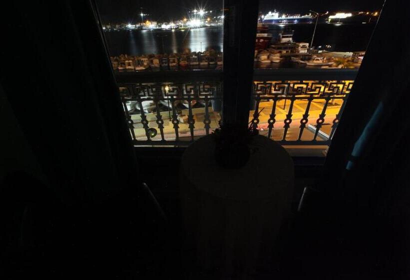 غرفة قياسية مطلّة علي البحر, Larimar Hotel Cesme