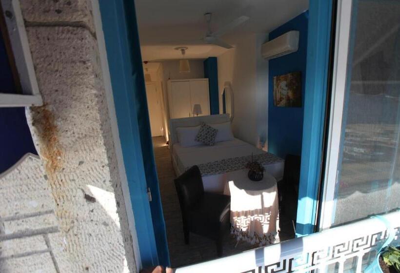 غرفة قياسية مطلّة علي البحر, Larimar Hotel Cesme