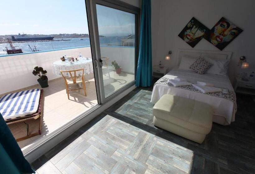 غرفة قياسية مطلّة علي البحر مزوَّدة بشُرفة, Larimar Hotel Cesme