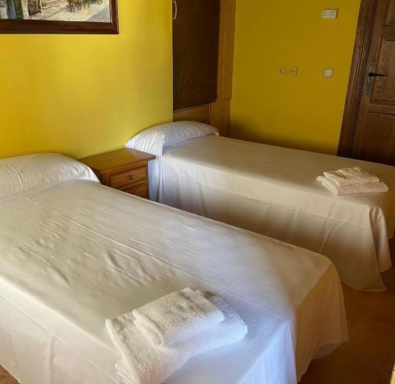 غرفة عائلية, Posada Del Cid