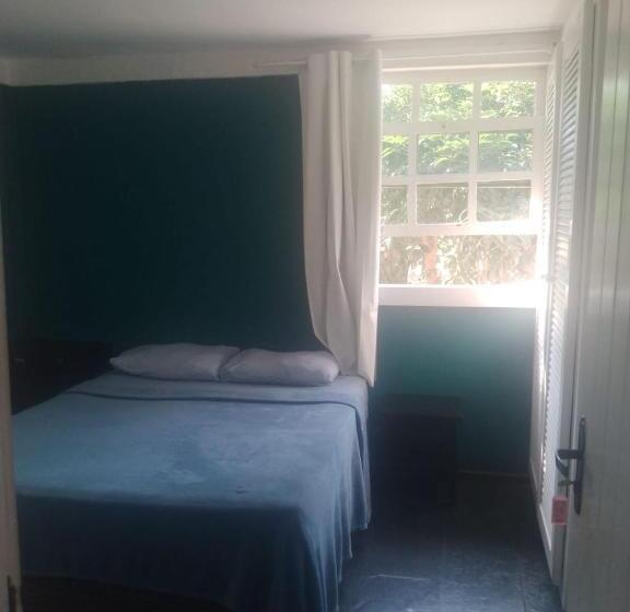 Standard Værelse, Tao