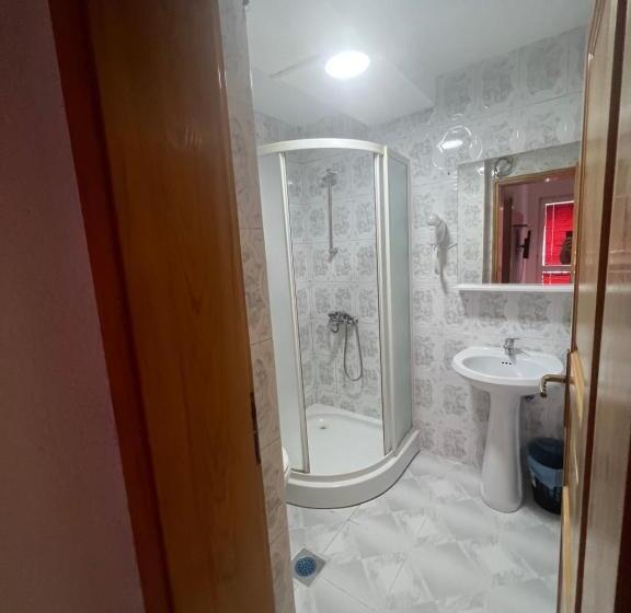 آپارتمان 1 خوابه با بالکن, Villa Ajša