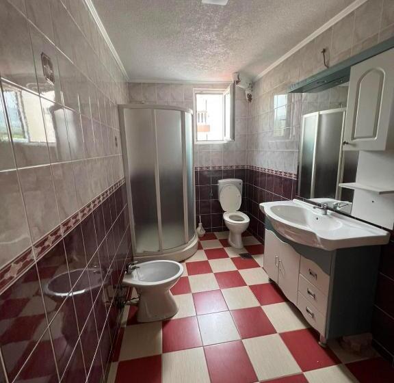 اتاق استاندارد با بالکن, Villa Ajša