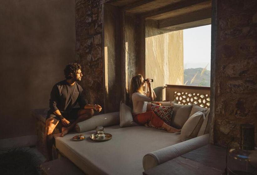 Люкс, Six Senses Fort Barwara, Sawai Madhopur