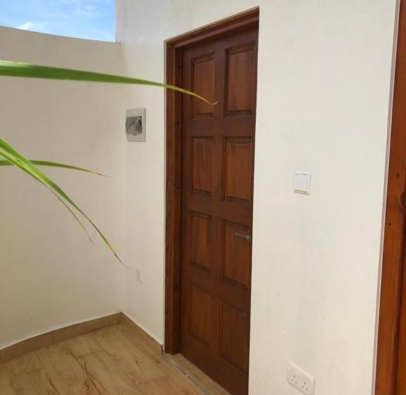 اتاق استاندارد با چشم‌انداز باغ, Dacha Thoddoo