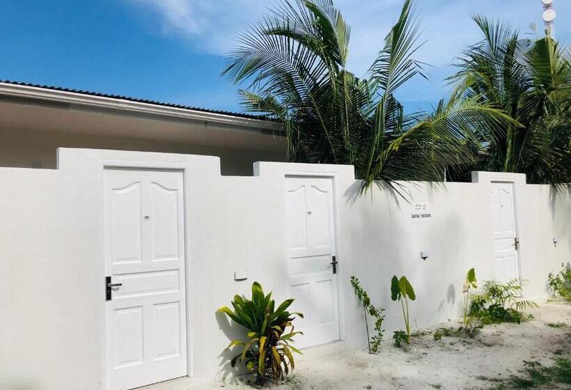 اتاق استاندارد با چشم‌انداز باغ, Dacha Thoddoo