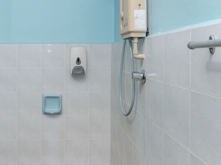 חדר דלוקס לשלושה, Oyo 90167  Tiara