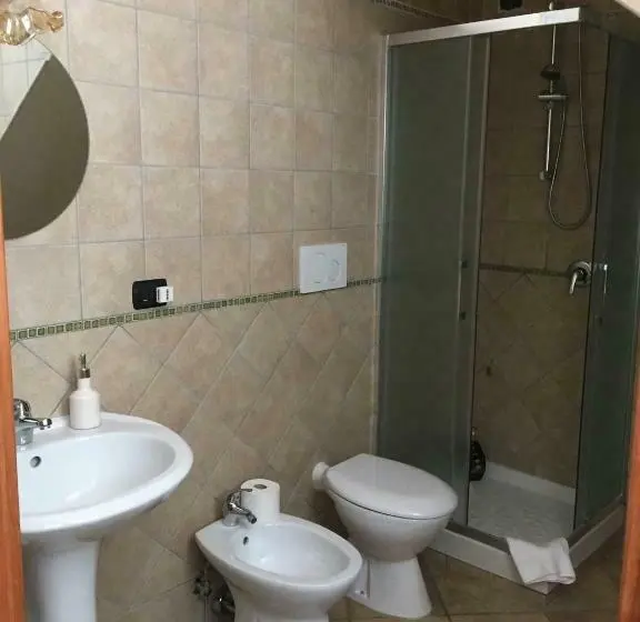 اتاق اکونومی, Agriturismo Da Regina
