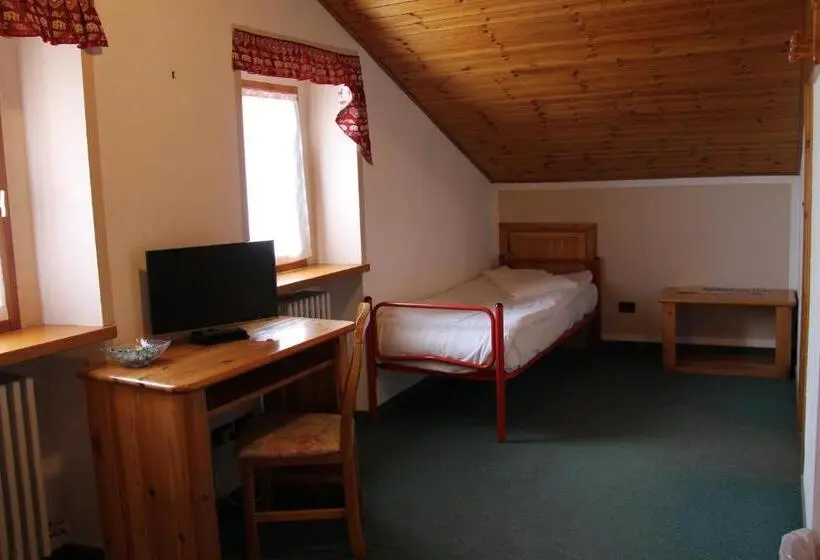 Standard Yhden Hengen Huone, Mont Velan