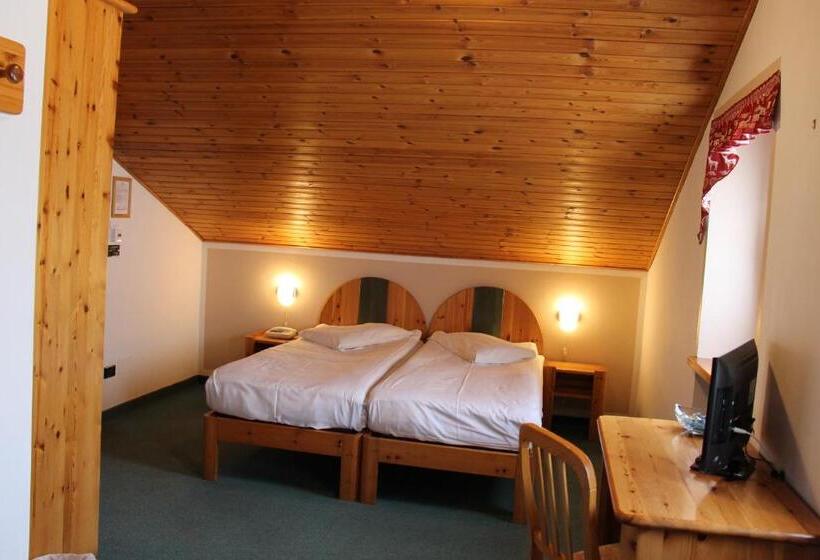 غرفة قياسية مزوَّدة بشُرفة, Mont Velan