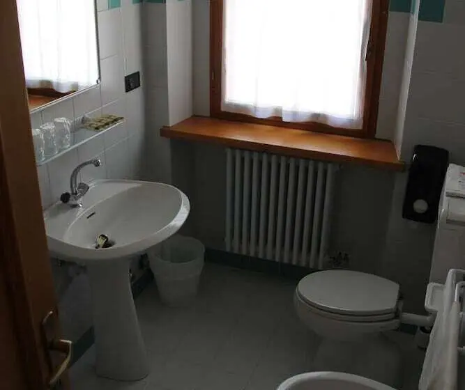 Standard Yhden Hengen Huone, Mont Velan