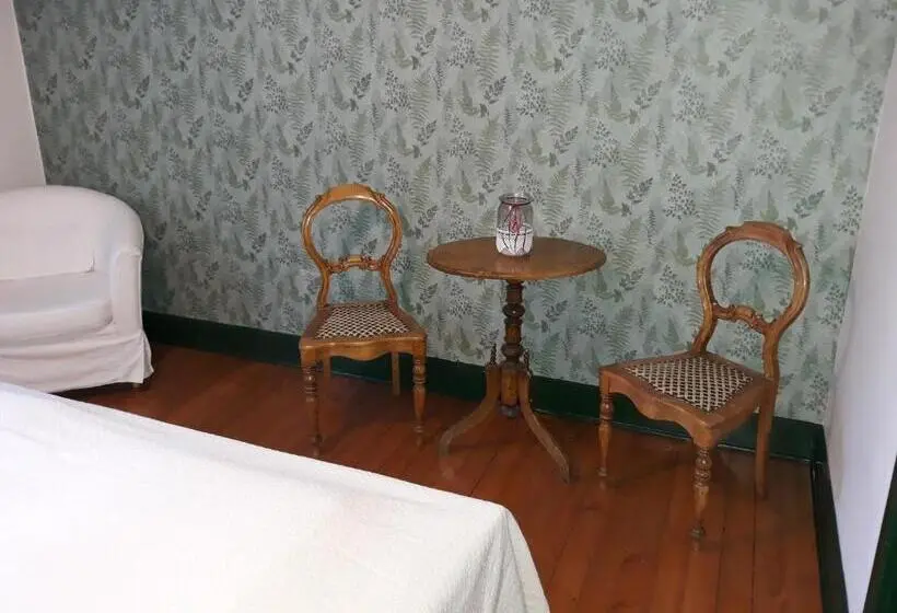 バス共有のスタンダードルーム, Villa Karllösa Bed And Breakfast
