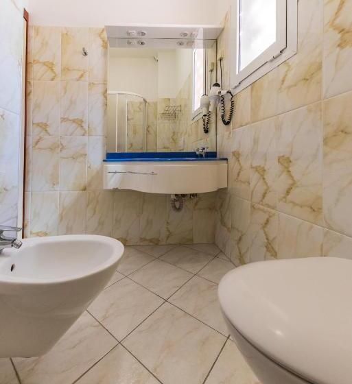 דירת שני חדרים, Residence Renadoro