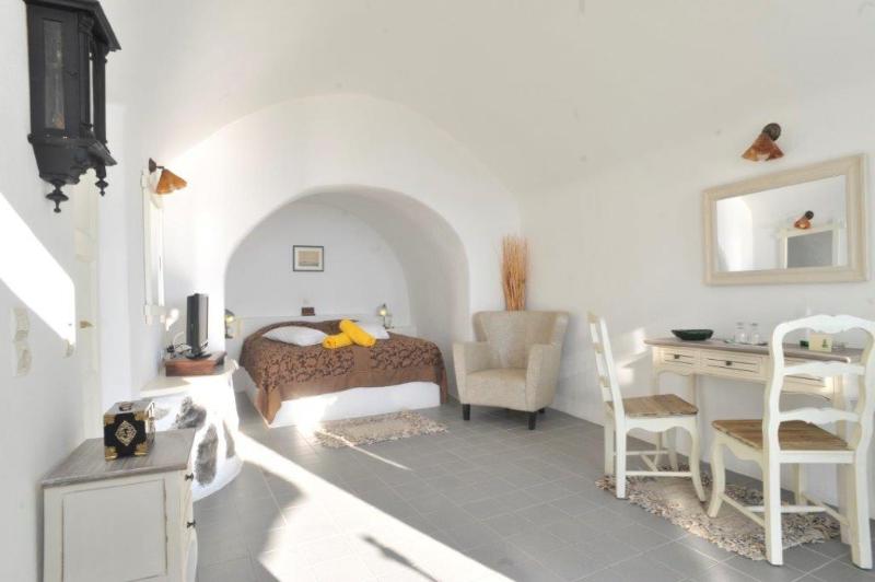 Полулюкс, Fanari Villas