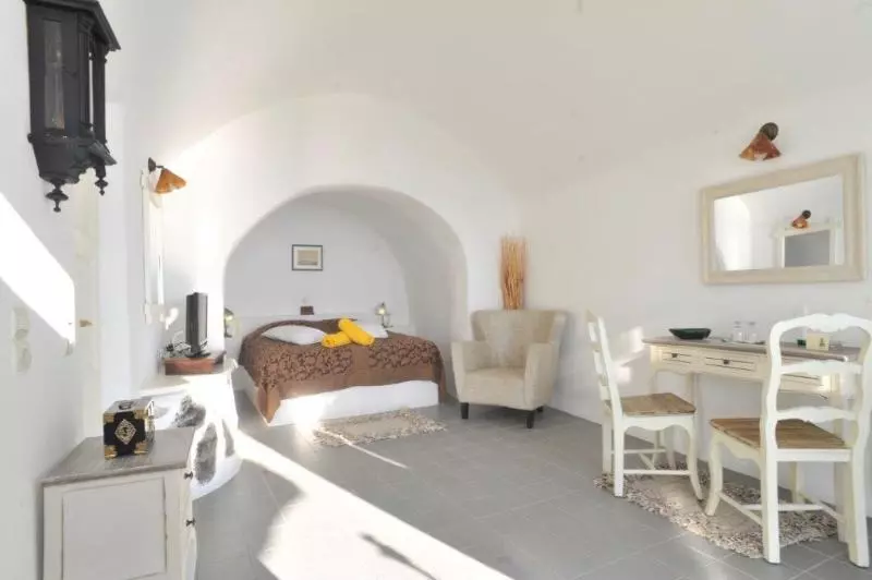 سوییت جونیور, Fanari Villas
